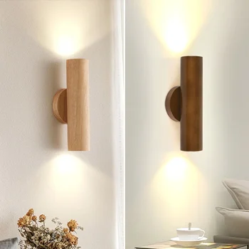 Настенный светильник из массива дерева в скандинавском стиле для столовой, фойе спальни, китайский светодиодный настенный светильник с двойными головками, расположенный на заднем плане у прохода