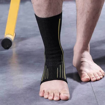 Скидка Регулируемый наколенник для поддержки колена с боковыми стабилизаторами и гелевыми накладками на коленную чашечку для облегчения боли в колене, восстановления после травм. > Фитнес и бодибилдинг < Mir-kp.ru 11