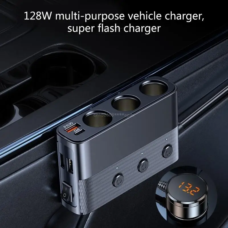 Надежный Удобный автомобильный адаптер с дисплеем и 4 USB-портами, подходящий для одновременной зарядки нескольких устройств Изображение 3