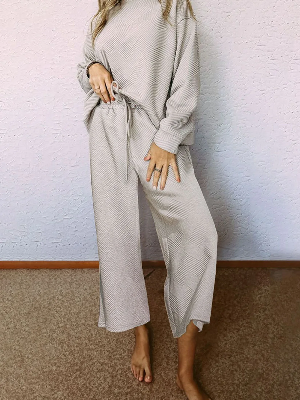 Женская одежда из 2 предметов, спортивный костюм, повседневный пуловер с длинным рукавом, топы и широкие брюки на завязках, осенние комплекты для отдыха Изображение 4